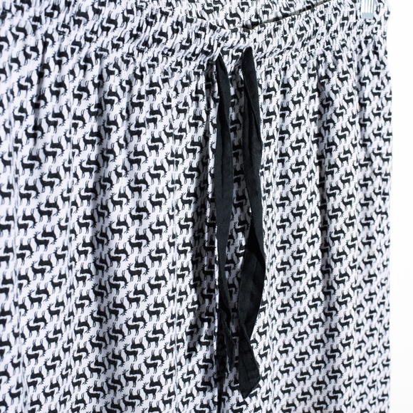 Victoria's Secret Reindeer Christmas Pajamas Black Deer Pajama Set Medium - Picture 3 of 8